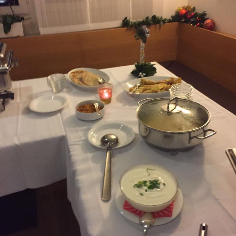 Hotel Metzgern Зарнен Екстер'єр фото
